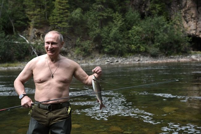 Hamı prezident Putinin bu FOTOLARINDAN DANIŞIR