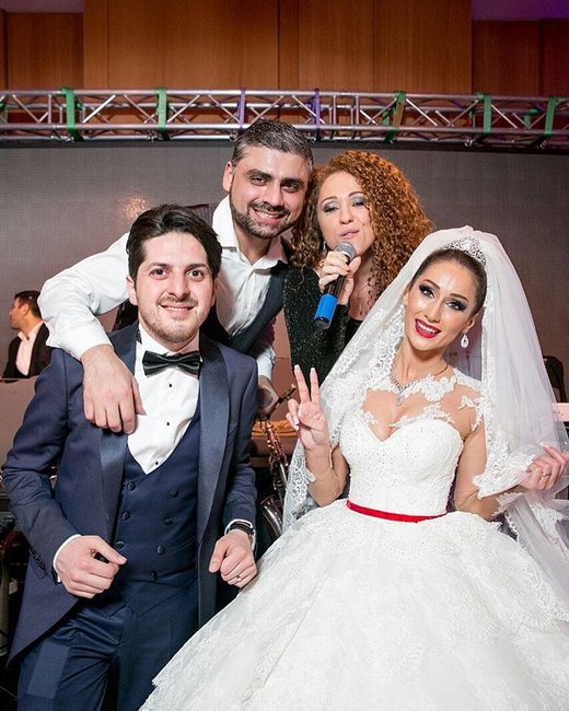ATV-nin eks aparıcısının əri ikinci dəfə evləndi: Görün kiminlə / FOTO