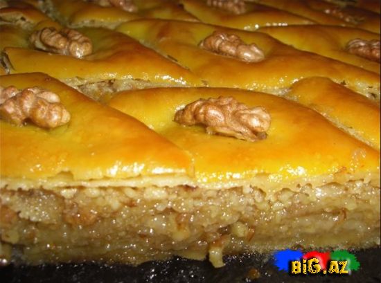 Bu paxlava 20 min nəfəri doyuracaq