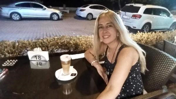 Zorla evə girən ər arvadını güllələdi - FOTO