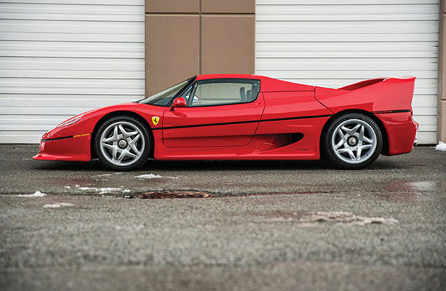 Taysonun "Ferrari"si satışa çıxarılacaq - Fotolar