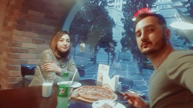 Hamiləlik xəbəri ilə gündəmə gələn azərbaycanlı müğənni ana oldu - FOTO