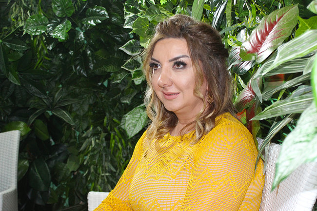 "Kişisənsə, get iki dənə erməni öldür gəl" - Nazilə Səfərli