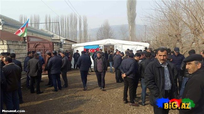 19 yaşlı əsgərimiz şəhid oldu + DƏFNDƏN FOTOLAR