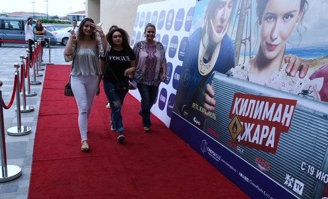 Rusların "CinemaPlus"da inanılmaz sərgüzəştləri