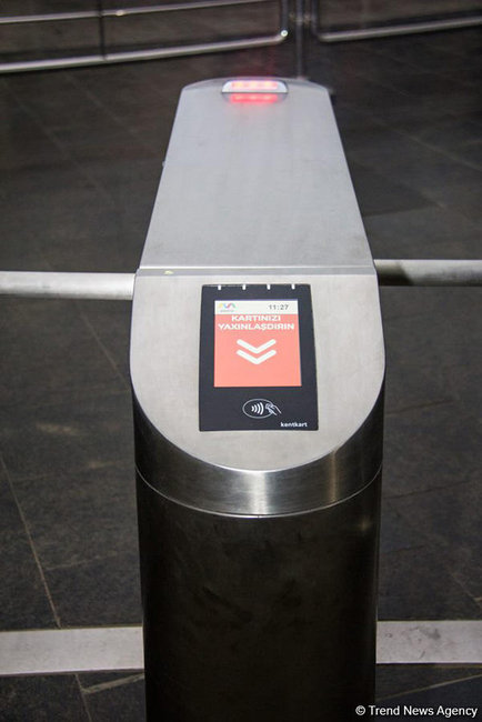 Metronun daha bir stansiyasında YENİLİK- FOTOLAR