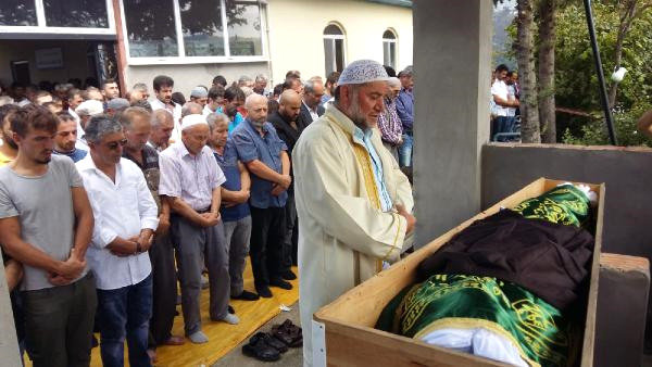 Ata və 6 aylıq oğlu eyni tabutda dəfn edildi – Ürək dağlayan FOTOLAR