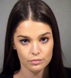 Dünyanın ən gözəl qadın məhbusu - FOTO