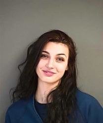 Dünyanın ən gözəl qadın məhbusu - FOTO