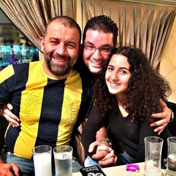 "Arka sokaklar"ın Mesutunun mediadan gizlətdiyi qızı - FOTOLAR