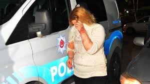 Boşanmaq istədiyi arvadının evinə gəldi, yad kişilər boğazını kəsdi - FOTOLAR