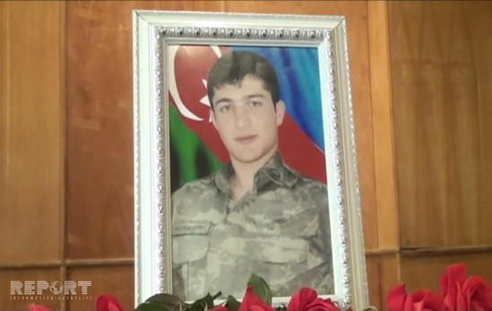 Şəhid gizirimizin medalı ailəsinə təqdim olunub - FOTOLAR