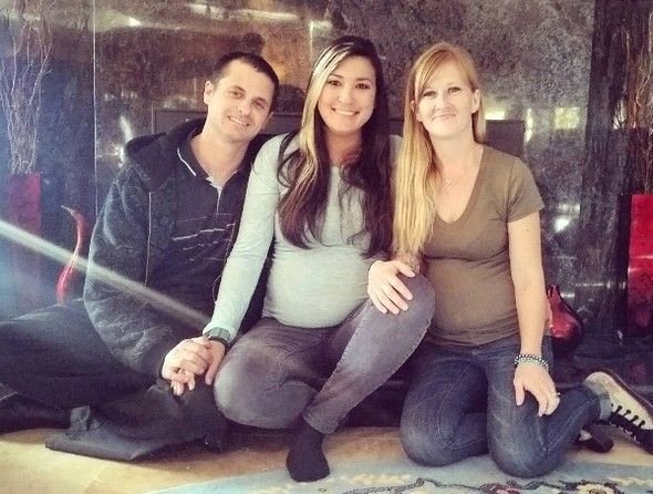 Bu kişi hər gecə arvadı və arvadının sevgilisinin ortasında yatır - FOTOLAR