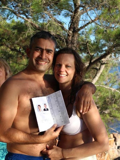 Qeyri-adi toy: Bəy şortikdə, gəlin bikinidə - VİDEO+FOTOLAR