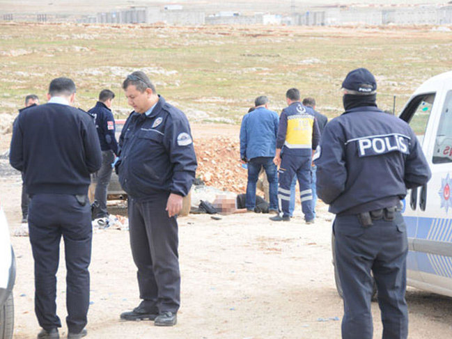 49 yaşlı kişinin qurşaqdan aşağı çılpaq cəsədi tapıldı - FOTOLAR