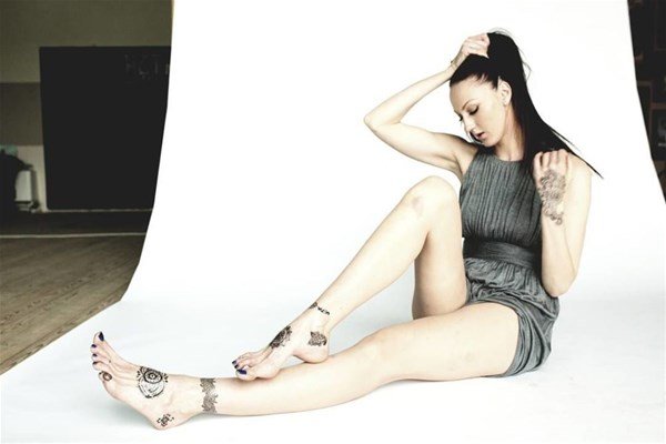 Dünyanın ən uzun ayaqlı qadını - Hamı ondan danışır - FOTOLAR