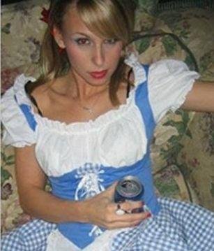 Ən əxlaqsız 15 müəllimə: Şagirdi ilə sevişən, intim dərs keçən... - FOTOLAR