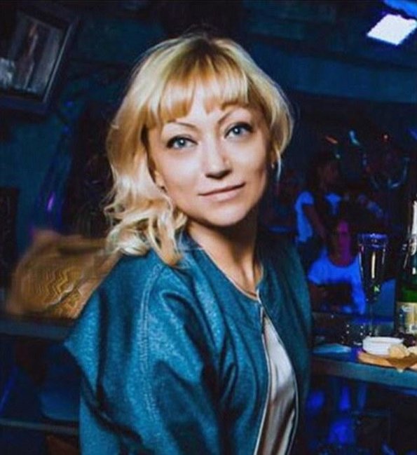 Ana oğlunu rəfiqəsi ilə bu vəziyyətdə tutdu, dəhşətə gəldi - FOTOLAR