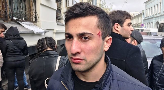 Moskvada ermənilərlə azərbaycanlılar arasında DAVA DÜŞDÜ - FOTOLAR