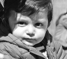 İntihar edən Mövludun 2 yaşlı oğlu Ucal ilə SON FOTOLARI