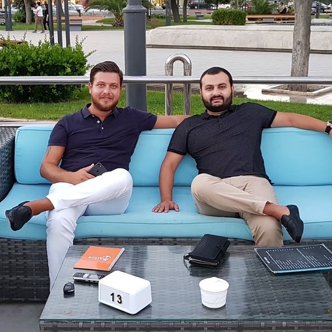Bu da Hacı Nazimin heç yerdə görmədiyiniz qardaşı - FOTO