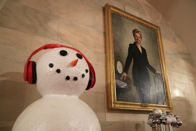 Birinci xanım Yeni İl üçün şam ağacını belə bəzədi- FOTOLAR