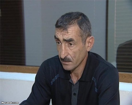 Ər onu soyuq qarşılayan arvadını bıçaqladı - Bakıda/FOTOLAR