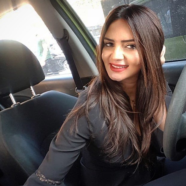 Azərbaycanlı aparıcı qəza keçirtdi: 