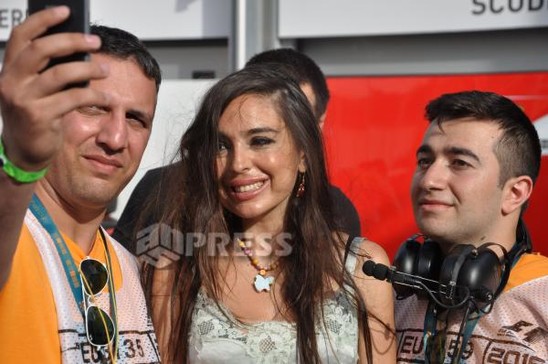 Leyla Əliyeva Formula 1-də - FOTOLAR