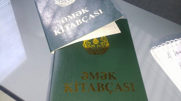 Bakıda məktəb direktorunun əxlaqsız təklifi müəlliməni işsiz qoydu - FOTOLAR