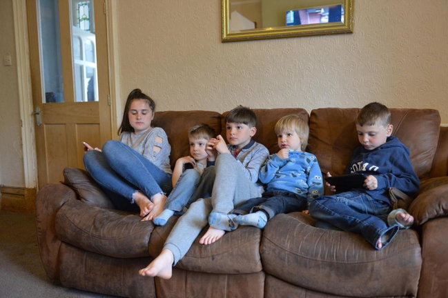 19 uşaq doğan qadın: 