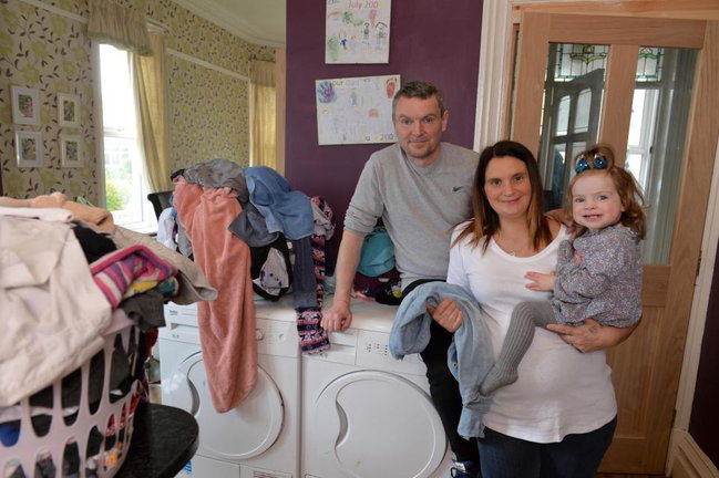 19 uşaq doğan qadın: 