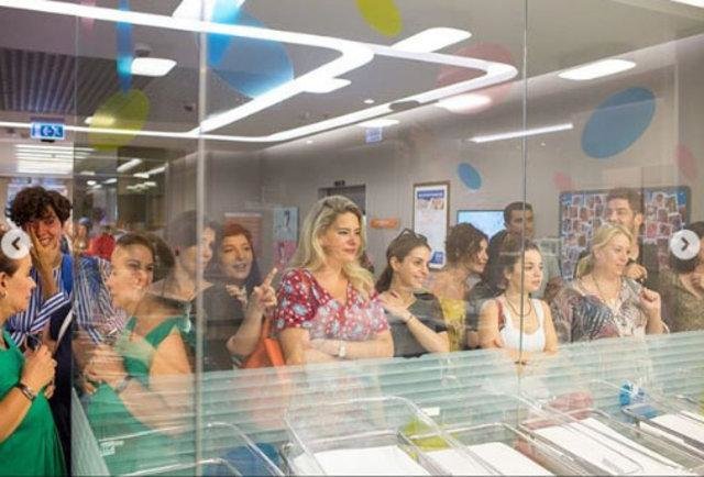 Şükran doğum fotolarını paylaşdı