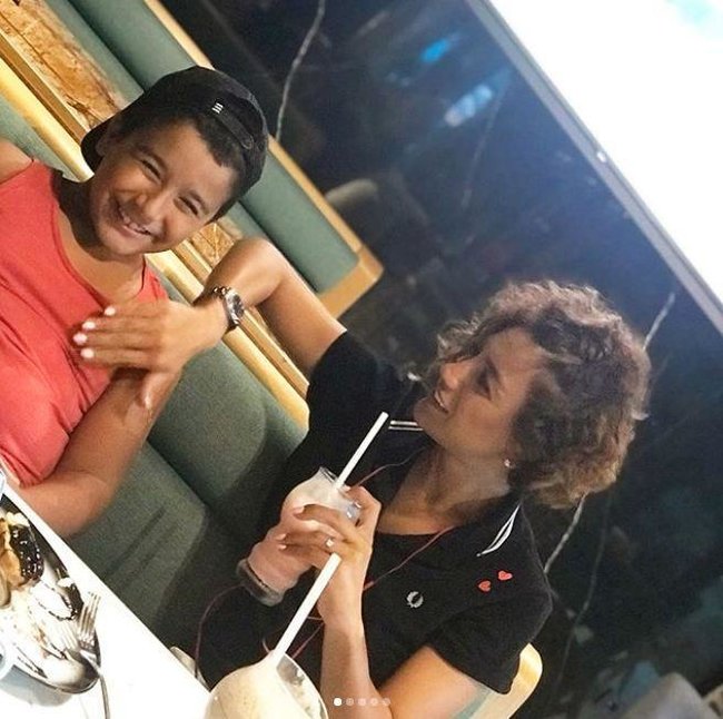 Röya oğlu ilə belə istirahət edir – FOTOLAR