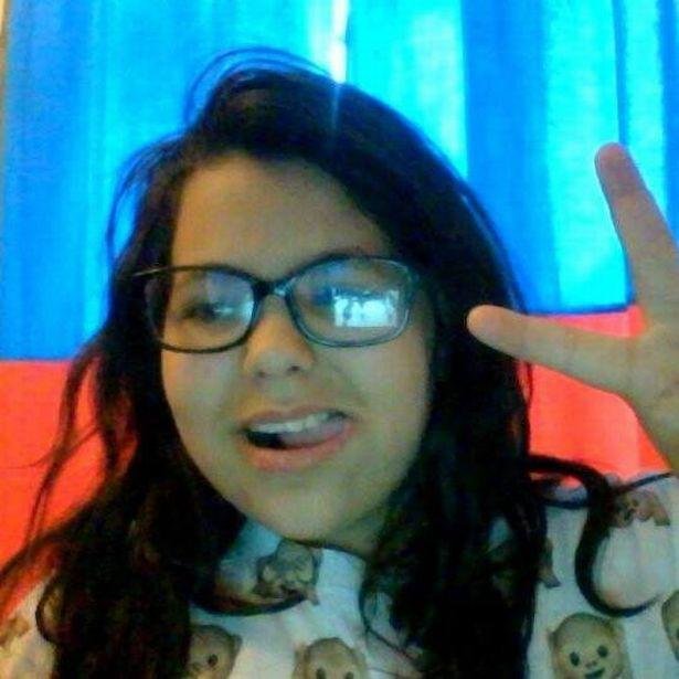 Saatlarla dezodorantdan istifadə etdi, öldü - FOTOLAR