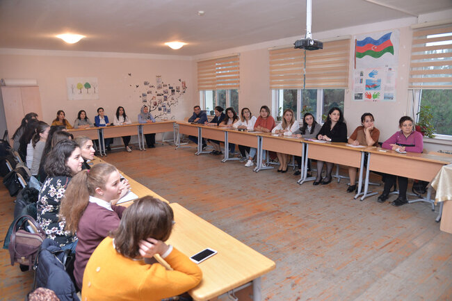 Bakı Şəhəri üzrə Təhsil İdarəsi (BŞTİ) tərəfindən "Məktəb seminarları"na start verilib