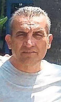 Müdir işdə telefonla danışan Zeynəbi süpürgəylə DÖYÜB BU HALA SALDI - FOTO