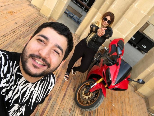 Şəbnəmin motosiklet sevgisi - FOTOLAR