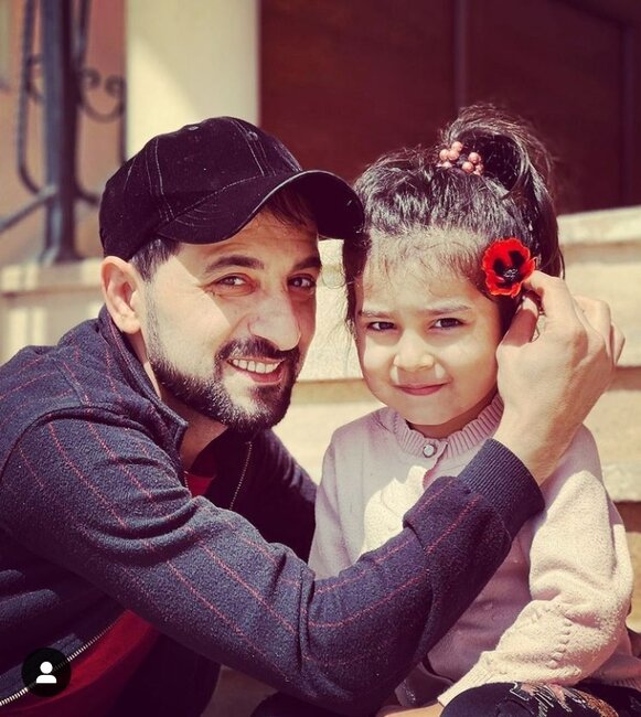 Meyxanaçı Pərviz Bülbülə qızı ilə - FOTO