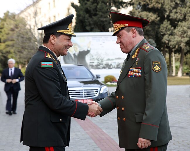 Azərbaycan və Rusiya Baş Qərargah rəisləri görüşdü - VİDEO