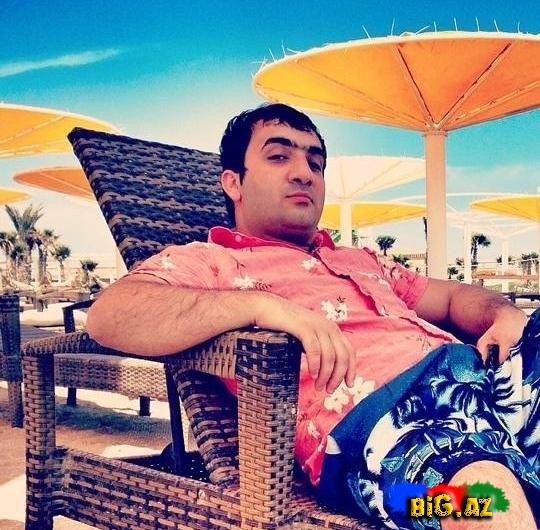 ATV-nin aparıcıları göbəyiaçıq libasda - FOTO