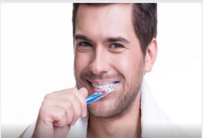 Dişini fırçalayan kişi ölümdən qayıtdı