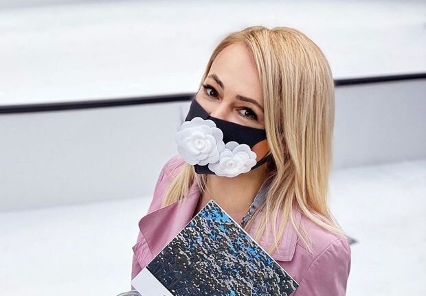 Moda tarixçisi: "Yaxın beş ildə maskalar dəb tendensiyası olaraq qalacaq"