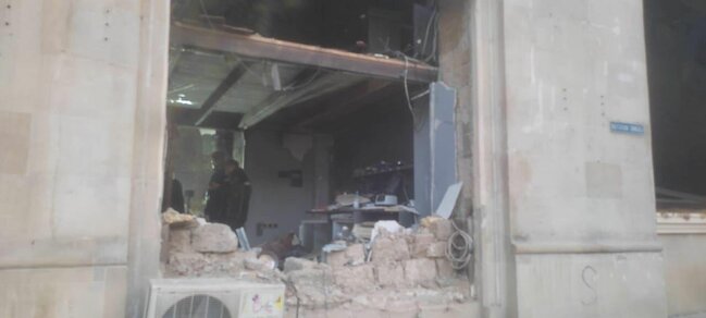 Gecə klubundakı partlayış nəticəsində 13 avtomobilə ziyan dəyib - FOTO