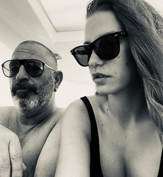 Məhkəmədən rədd cavabı alan Cemin sevgilisi yeni görüntülərini yaydı - FOTO