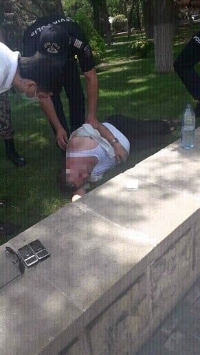 Bakıda küçədə başından və qulağından qan axan kişi aşkarlandı - FOTO