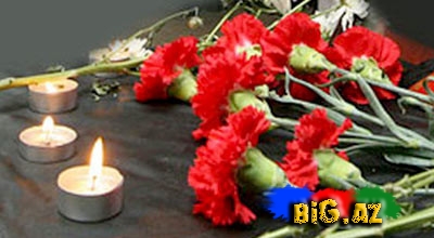 "Ağla, qərənfil, ağla..."