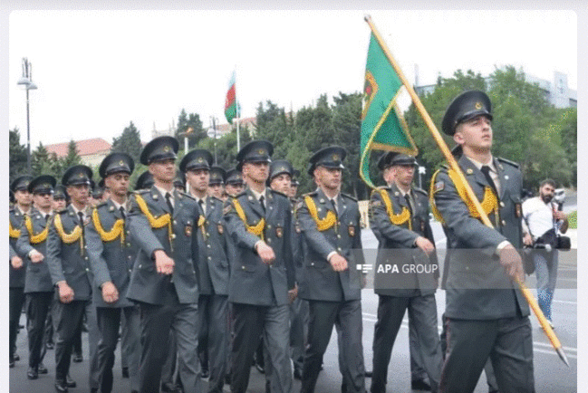 Bakıda hərbçilərin yürüşü keçirilir