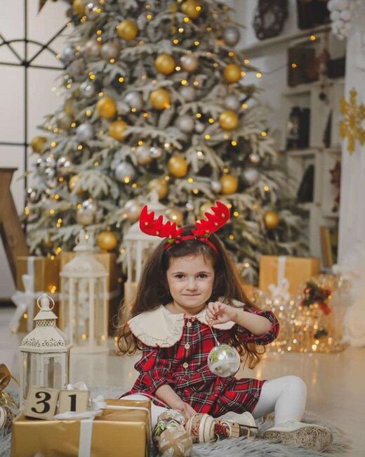 Elşənlə qızının Yeni il FOTOLARI