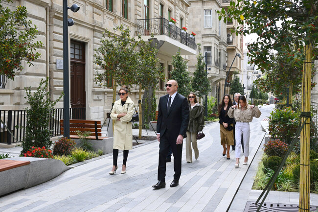 Prezidentlə ailəsi İslam Səfərli küçəsinin açılışında